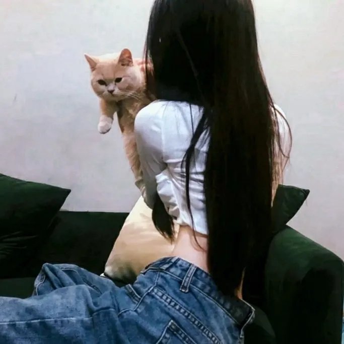 艾米丽·布莱尔的秘密